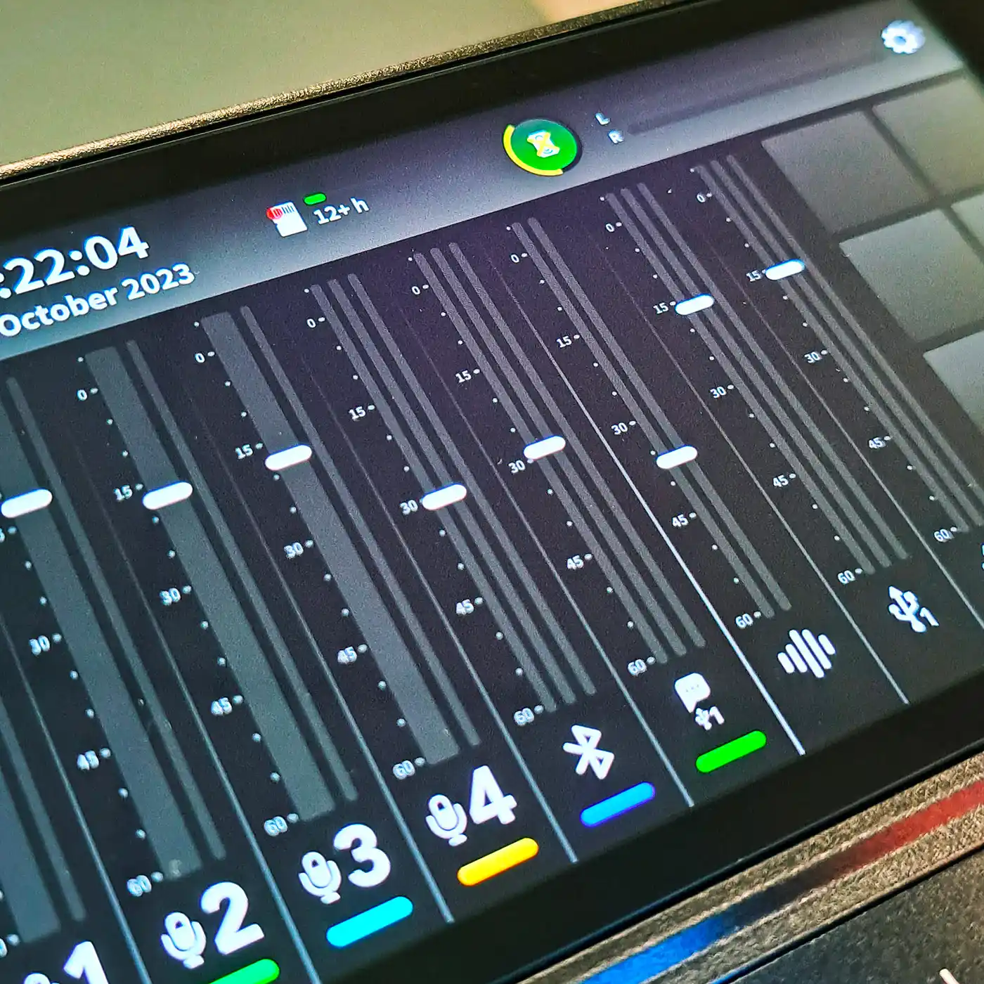 Studio audio